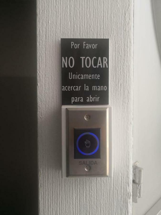 Apartments And Rooms Distecon Guatemala City Bagian luar foto
