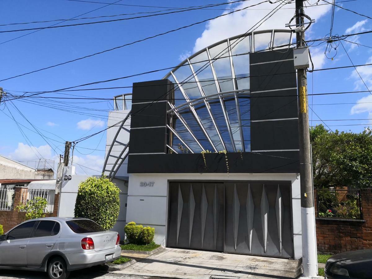 Apartments And Rooms Distecon Guatemala City Bagian luar foto