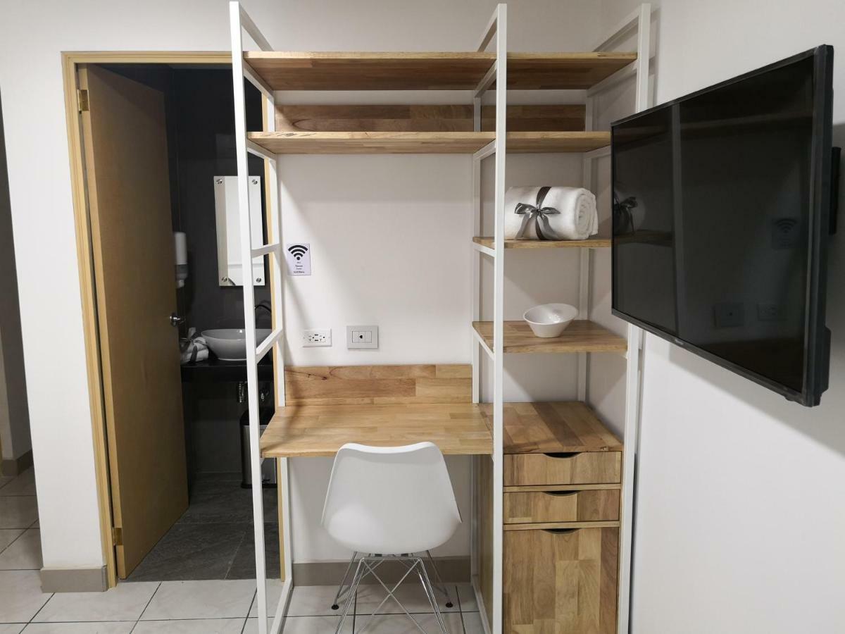 Apartments And Rooms Distecon Guatemala City Bagian luar foto