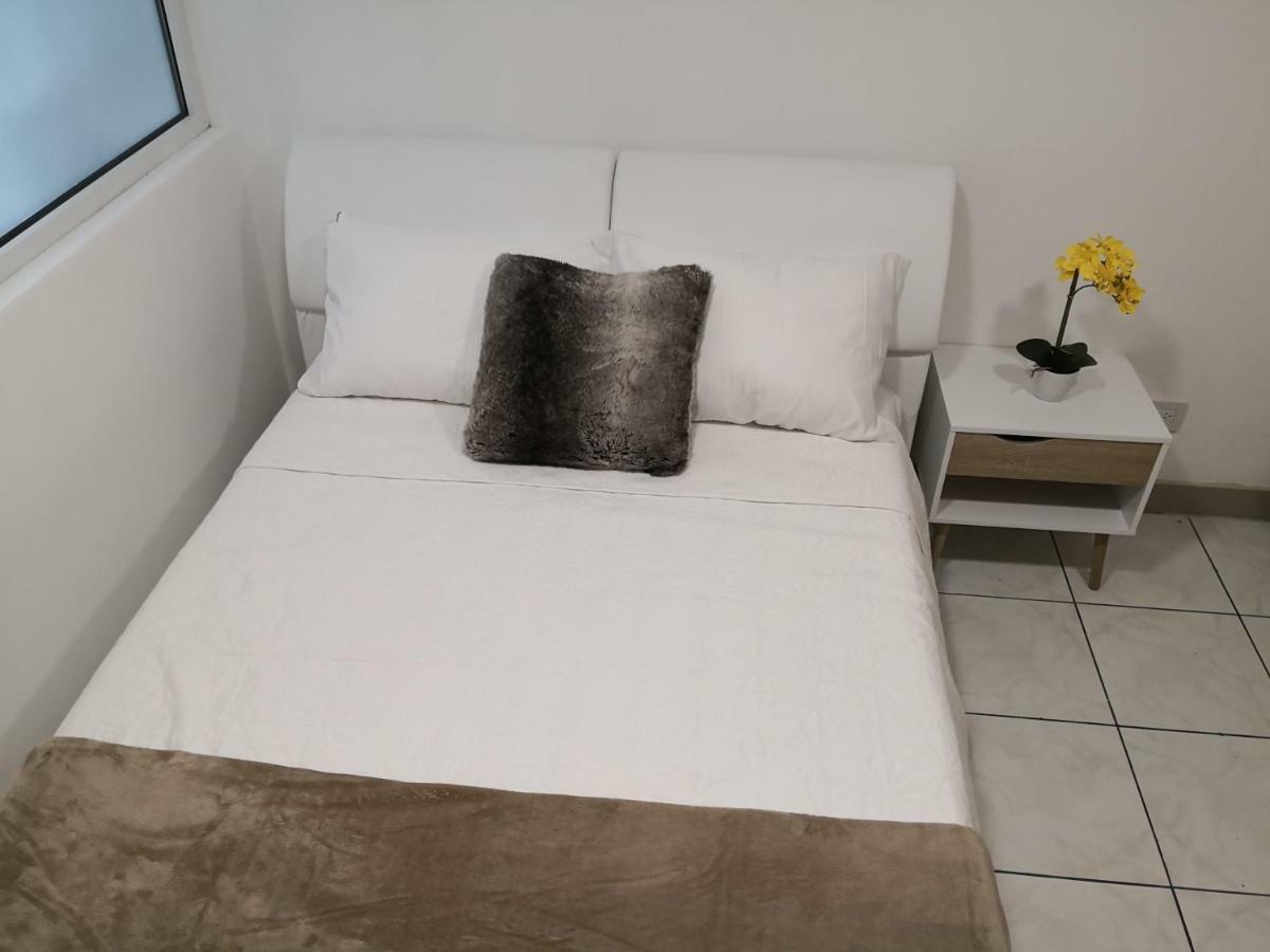 Apartments And Rooms Distecon Guatemala City Bagian luar foto