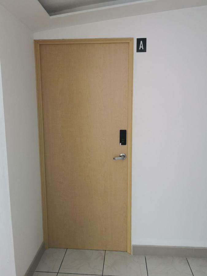 Apartments And Rooms Distecon Guatemala City Bagian luar foto