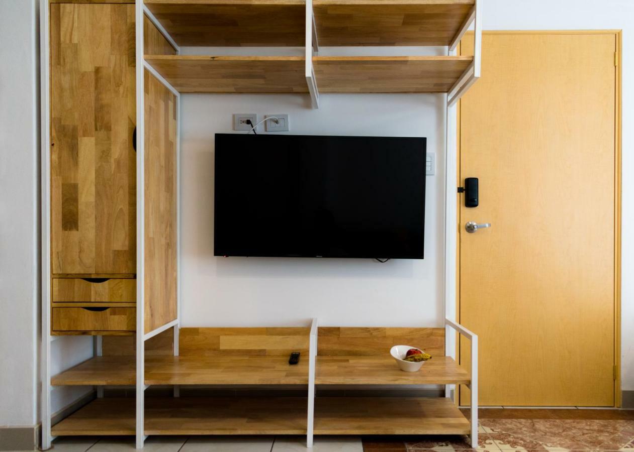 Apartments And Rooms Distecon Guatemala City Bagian luar foto